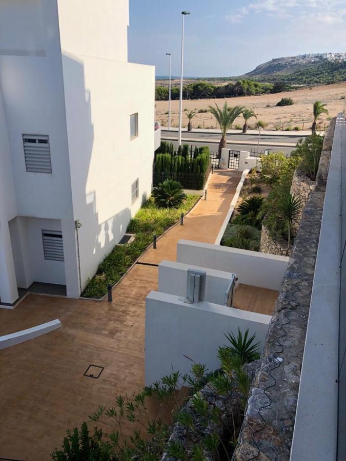 Luxury Beach Front Apartment Ареналес-дель-Соль Экстерьер фото